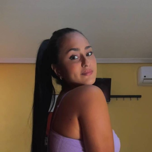 Carla quiero cumplir tus fantasias
